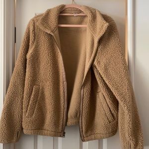 Women’s Old Navy Sherpa Jacket - size Large